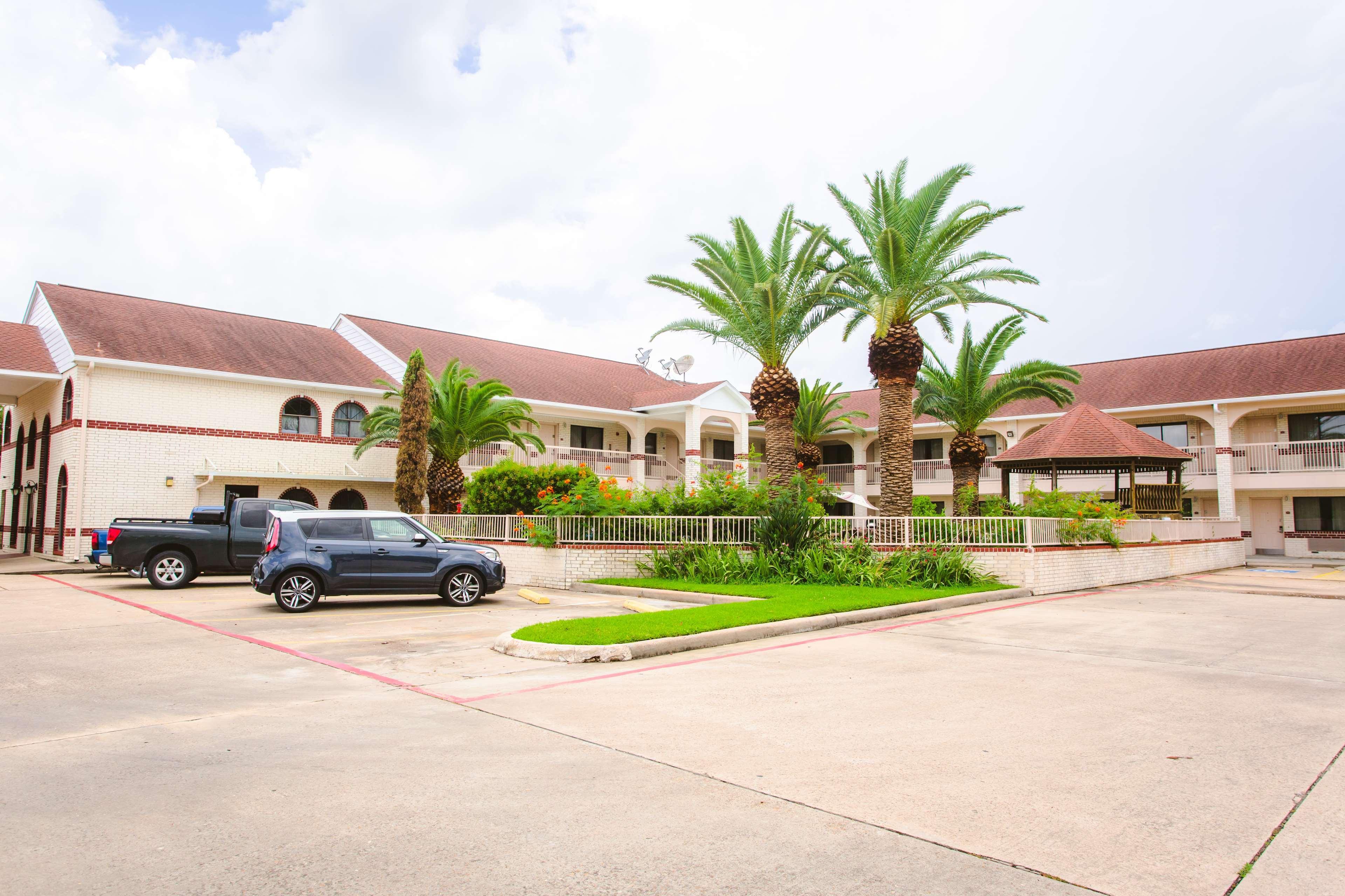 Best Western Pearland Inn Eksteriør billede